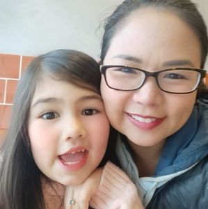 Meet your Posher, Claudia